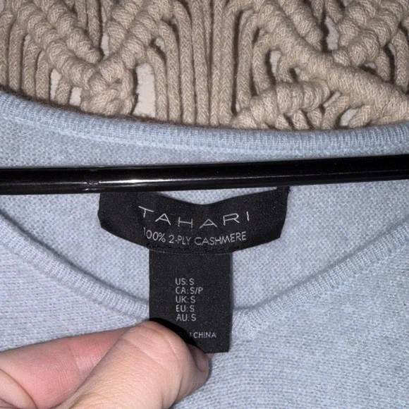 Cashmere Light Blue Small Tahari - Picture 2 of 4